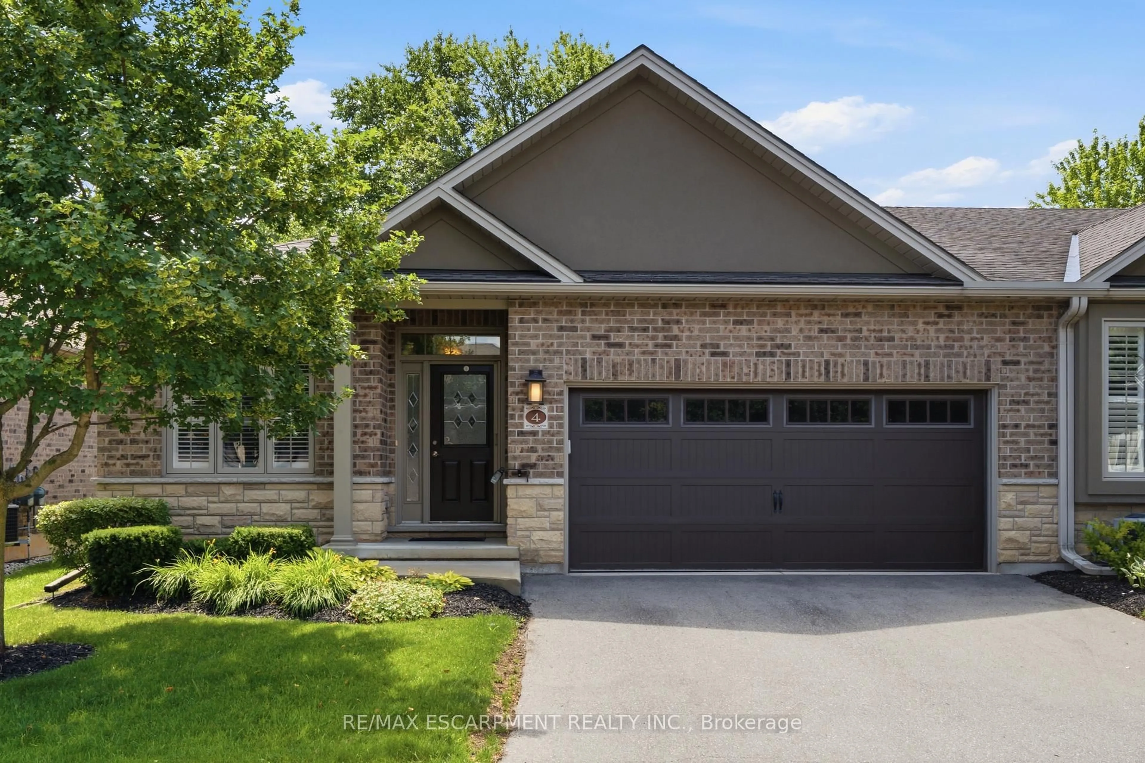 Home with brick exterior material, street for 30 Cedar St #4, Brant Ontario N3L 0A1