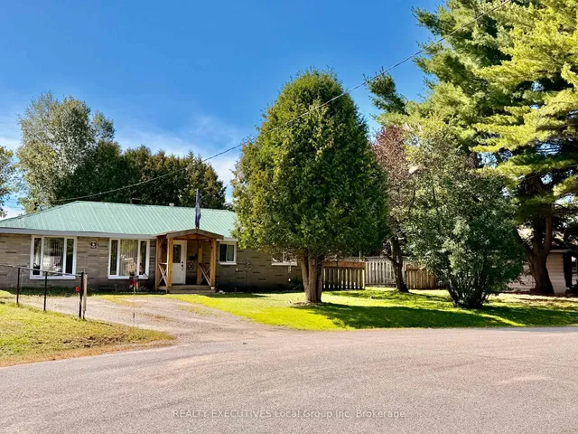 5 Ralph Pl, North Bay 2