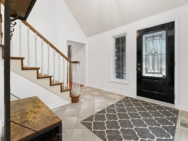 2069 Highway 132 Highway, Renfrew 5