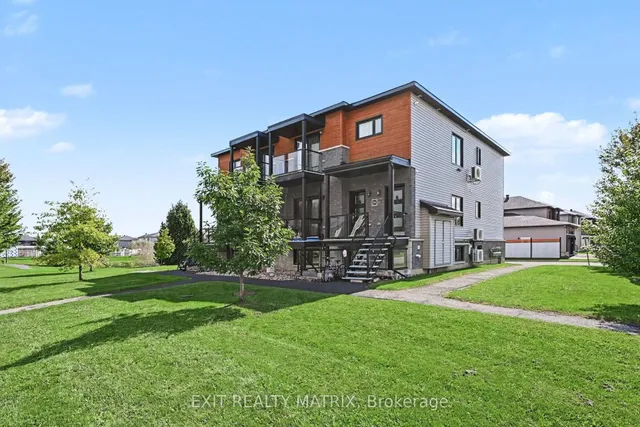 251 Capri Ave #1, Russell 3