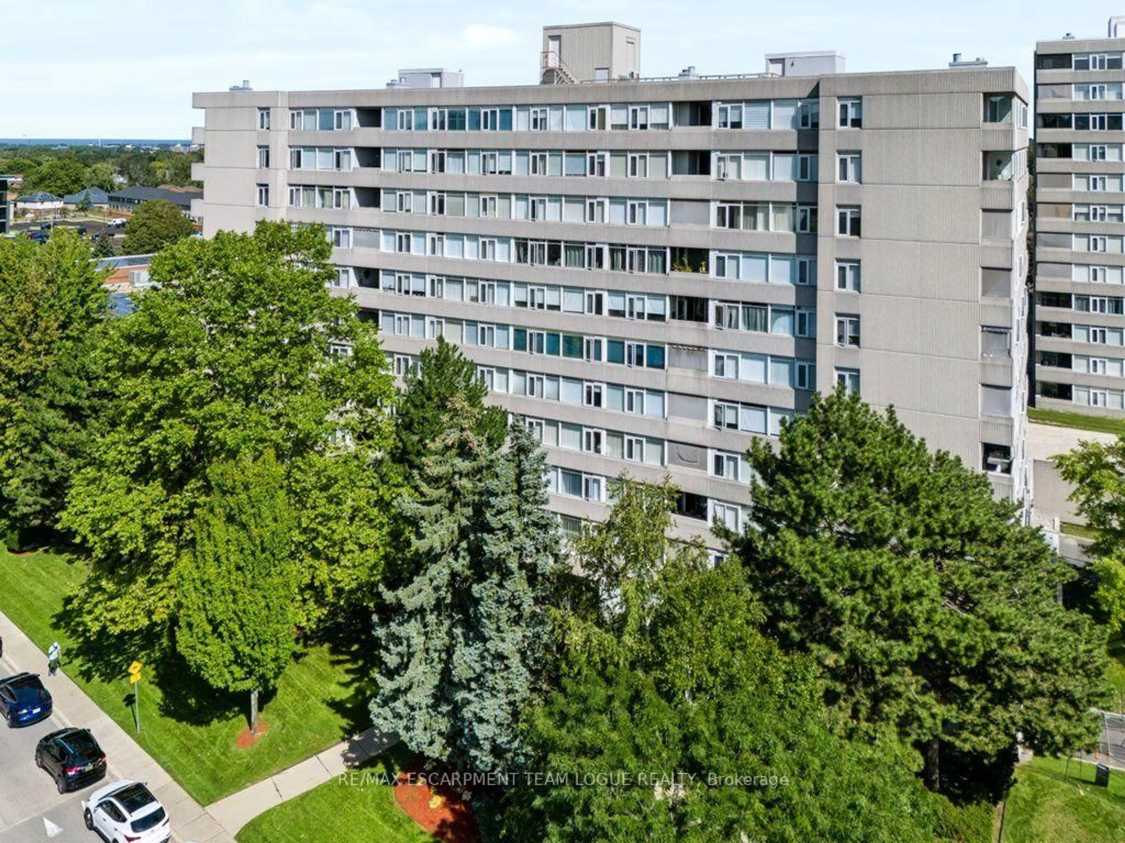 A pic from outside/outdoor area/front of a property/back of a property/a pic from drone, city buildings view from balcony for 30 Harrisford St #404, Hamilton Ontario L8K 6M9