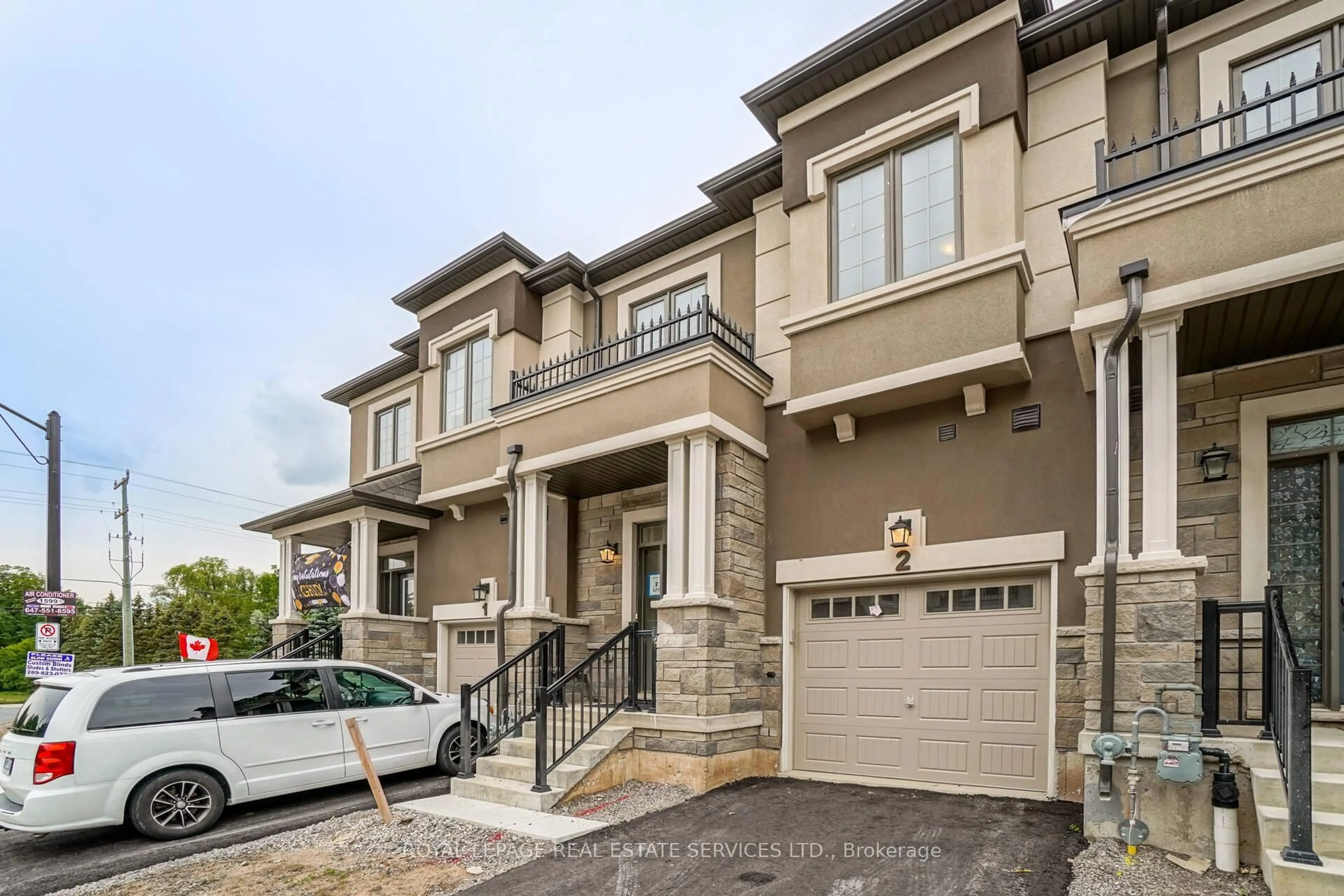 Home with brick exterior material, street for 515 Garner Rd #2, Hamilton Ontario L9G 3K9