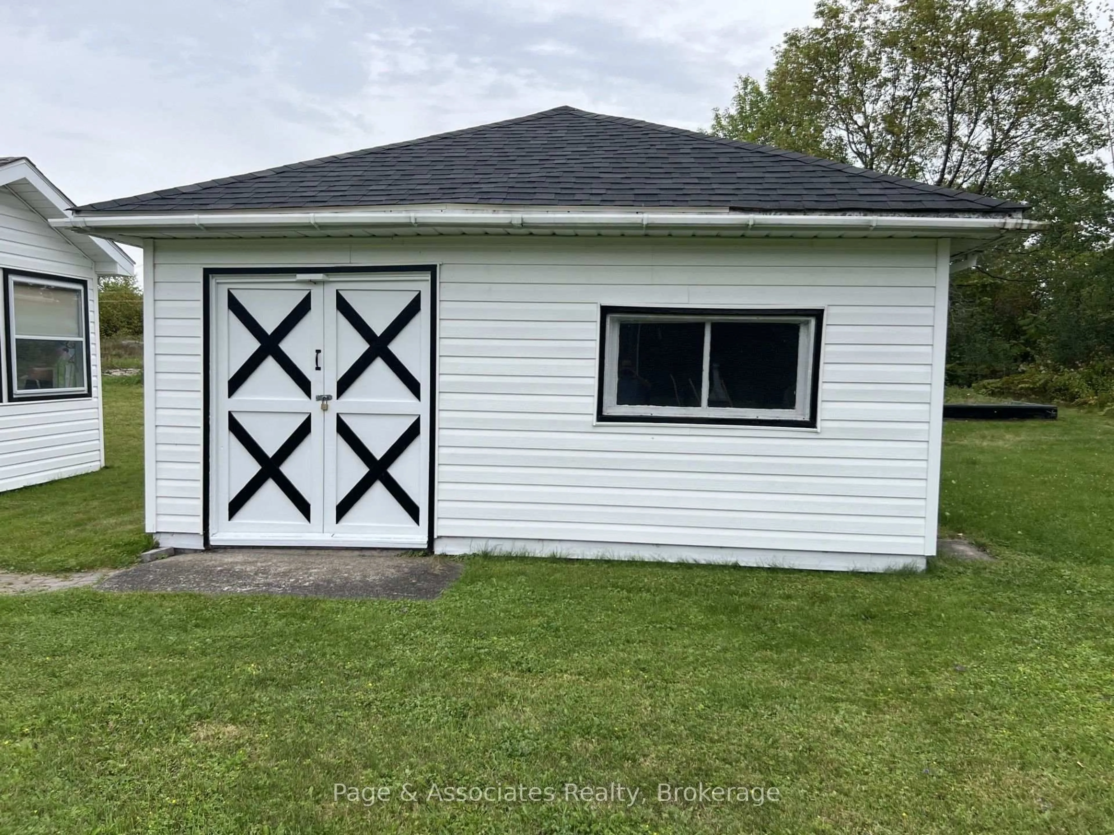 Shed for 134 Dufferin St, West Nipissing Ontario P2B 3H2