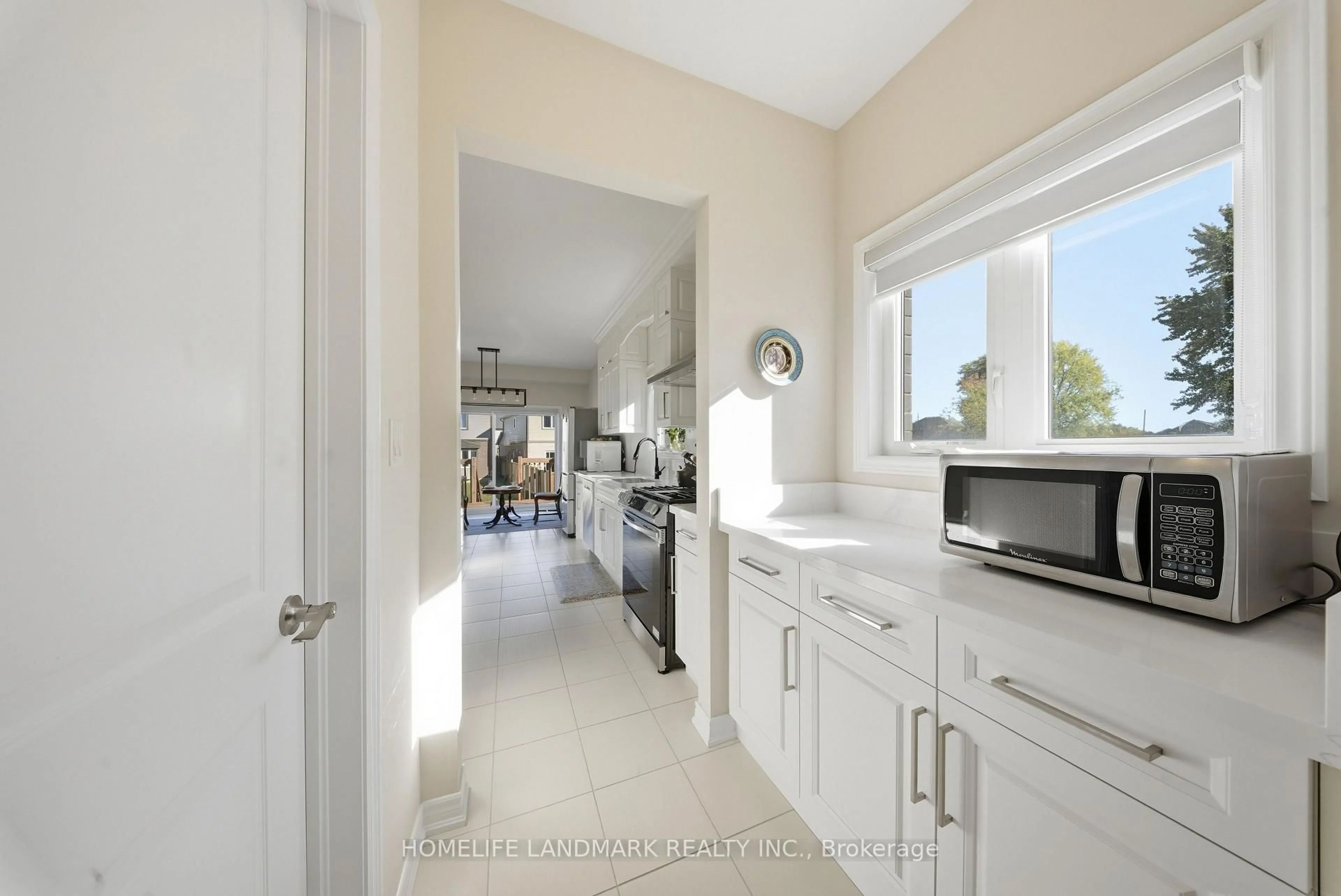 Unknown for 49 MONARCH St, Welland Ontario L3C 0E6