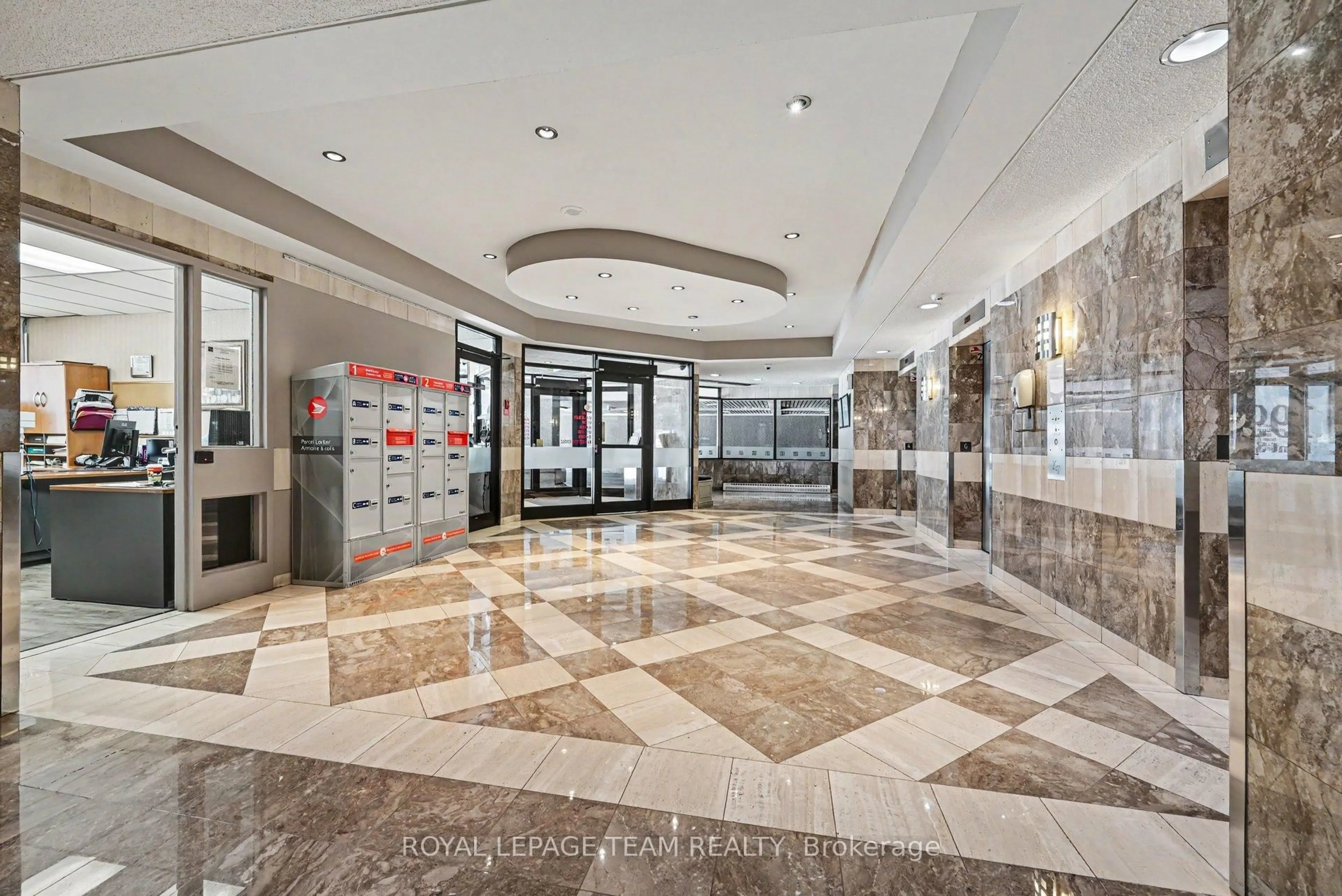 Lobby for 199 Kent St #404, Ottawa Ontario K2P 2K8