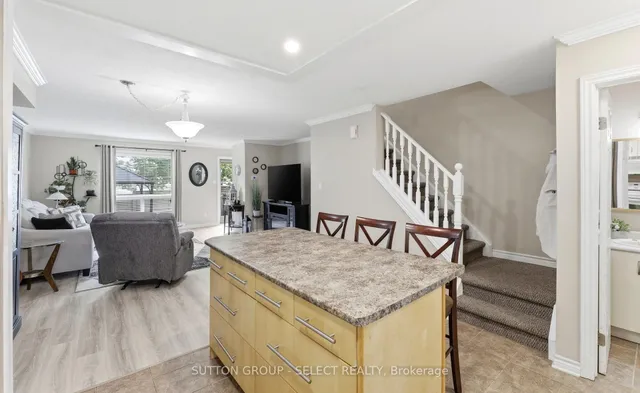 151 Bonaventure Dr #1, London East 3