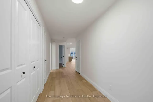 14 Clayton John Ave, Brighton 3