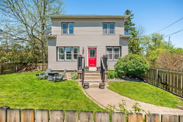 560 King St, Gananoque 2