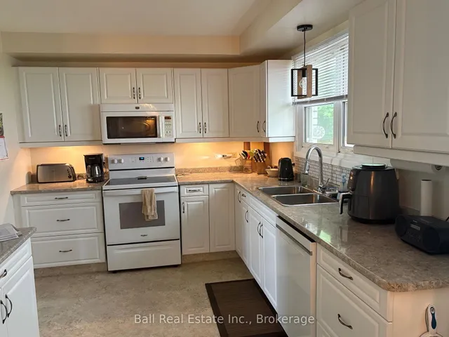 220 Ireton St, Trent Hills 5