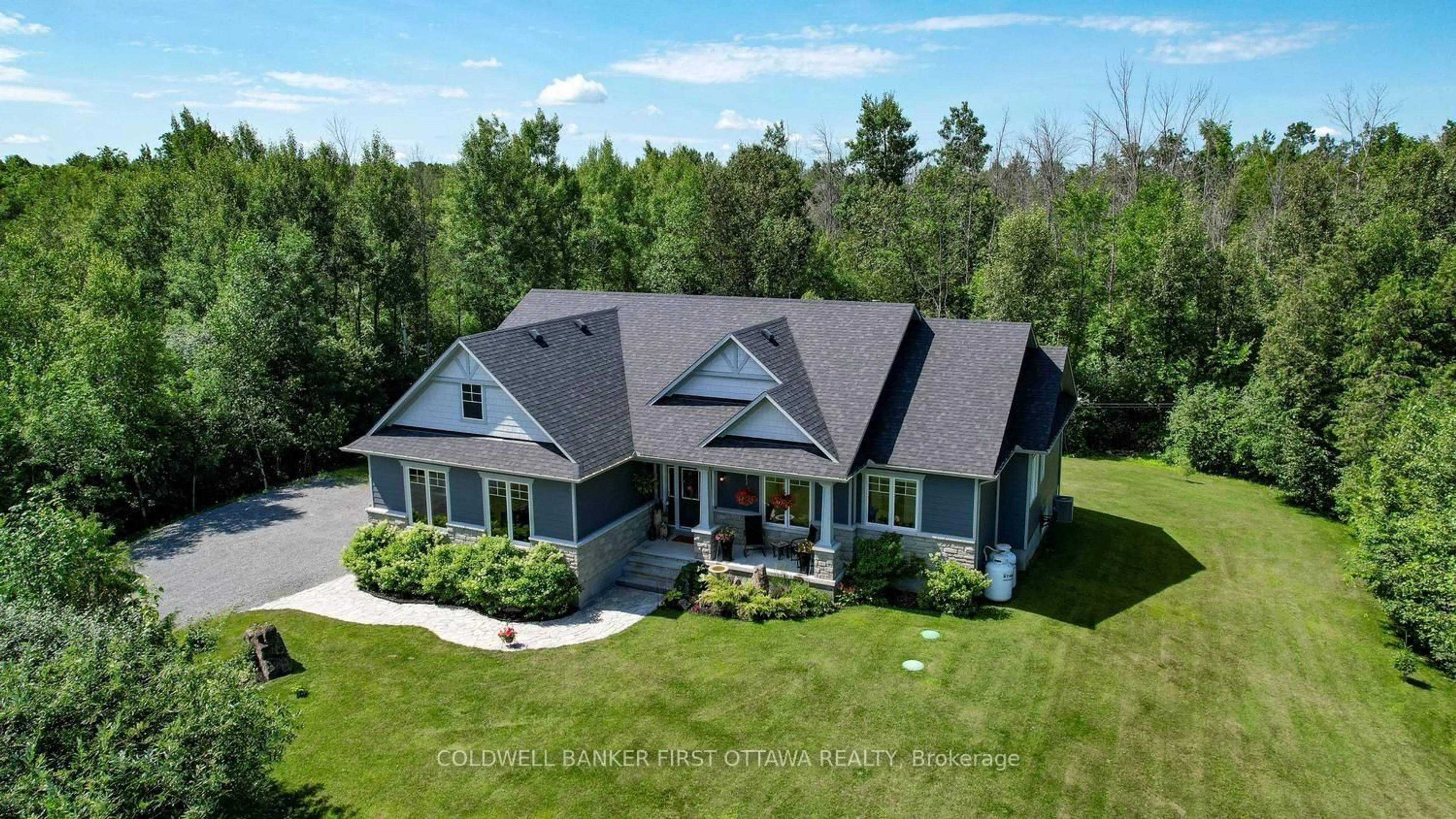 A pic from outside/outdoor area/front of a property/back of a property/a pic from drone, building for 193 Maggie's Cres, Carleton Place Ontario K7C 0C4