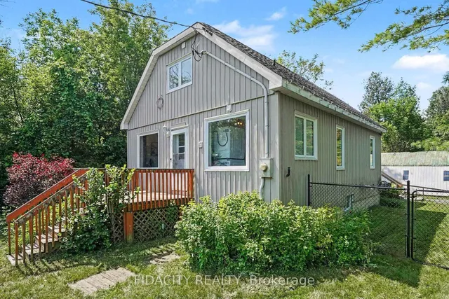 6811 Flewellyn Rd, Ottawa 3