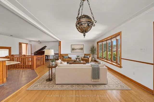 13 Lakeside Dr, Grimsby 5