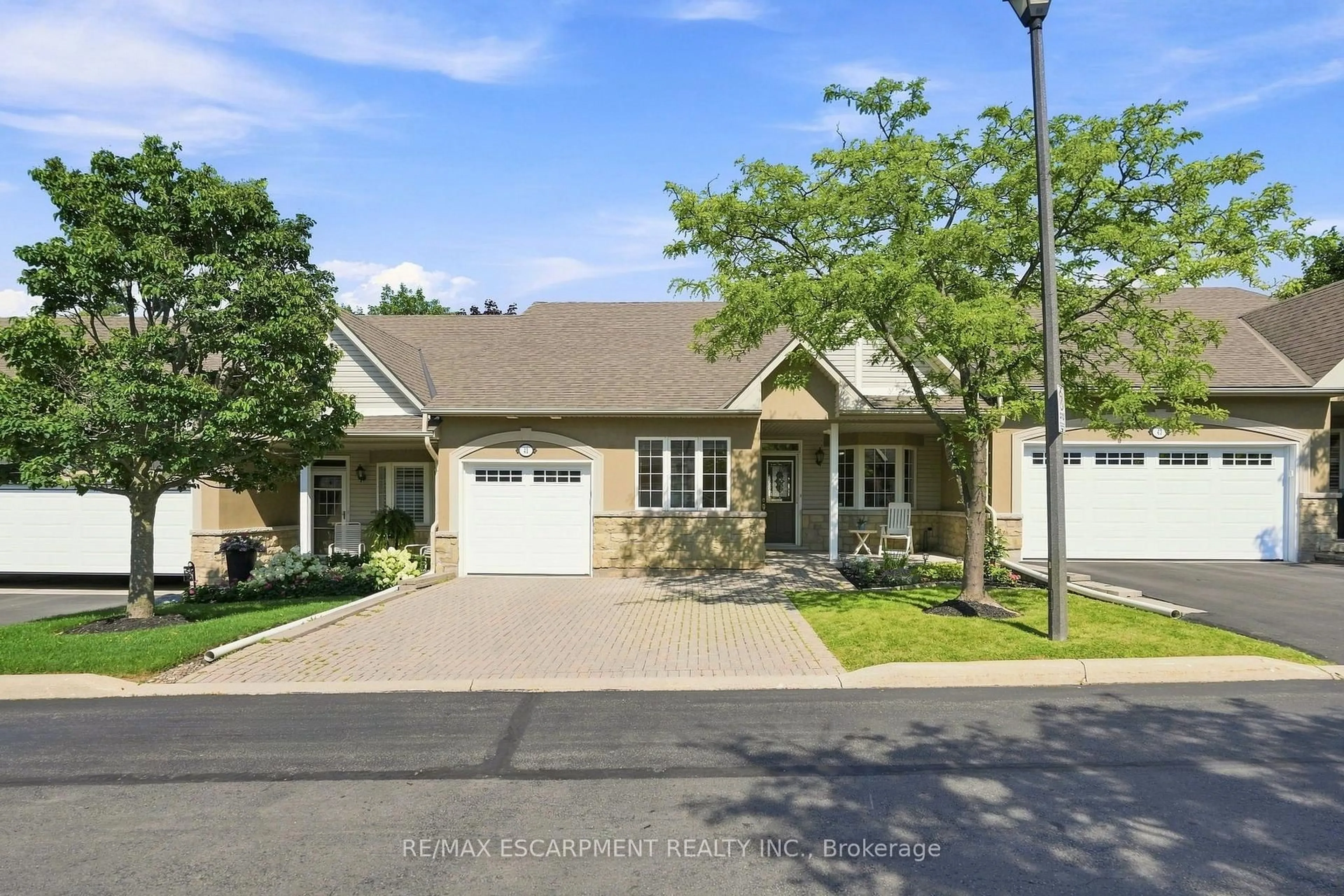 Unknown for 212 Stonehenge Dr #41, Hamilton Ontario L9K 1N4