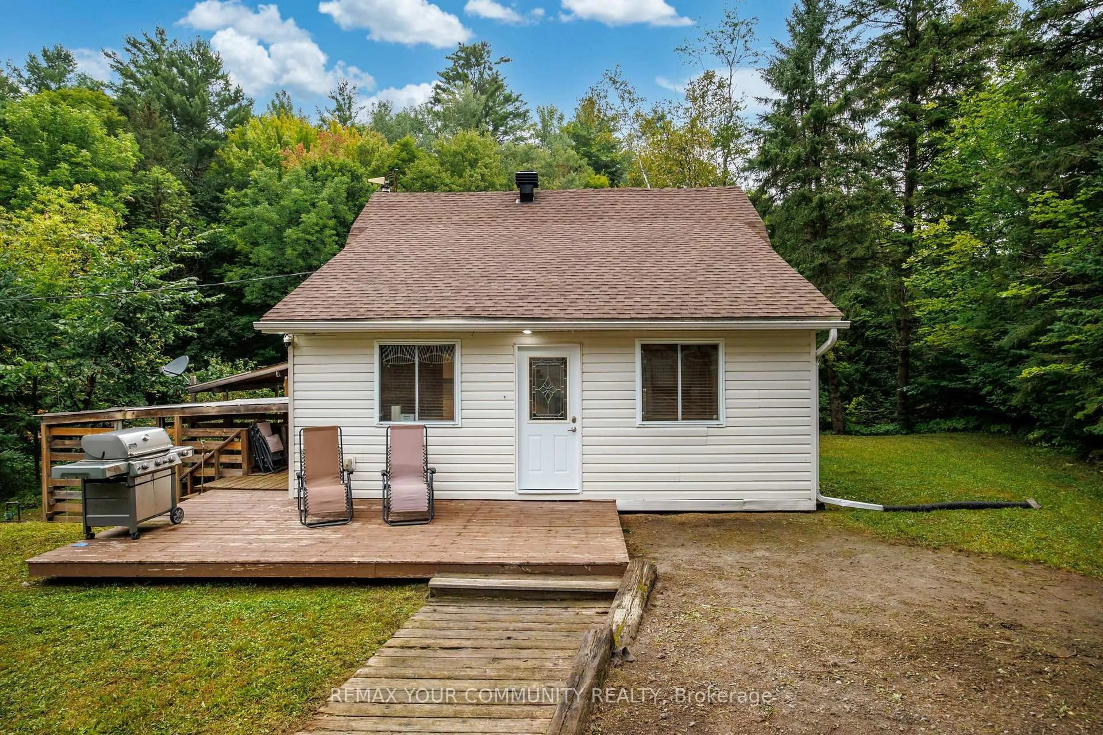 Unknown for 1491 Brunel Rd, Huntsville Ontario P1H 2J3