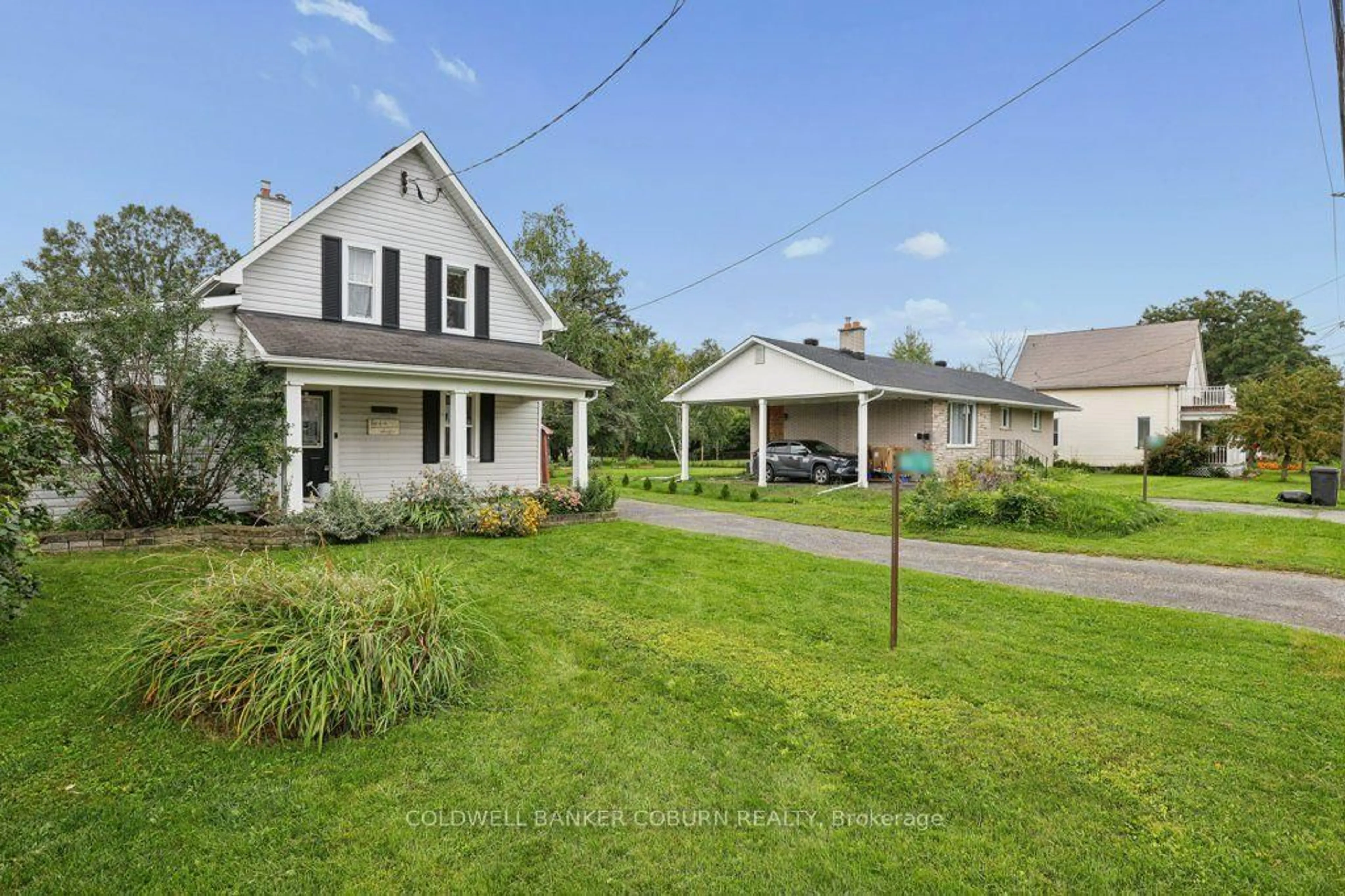 A pic from outside/outdoor area/front of a property/back of a property/a pic from drone, street for 6674 FOURTH LINE Rd, North Gower Ontario K0A 2T0