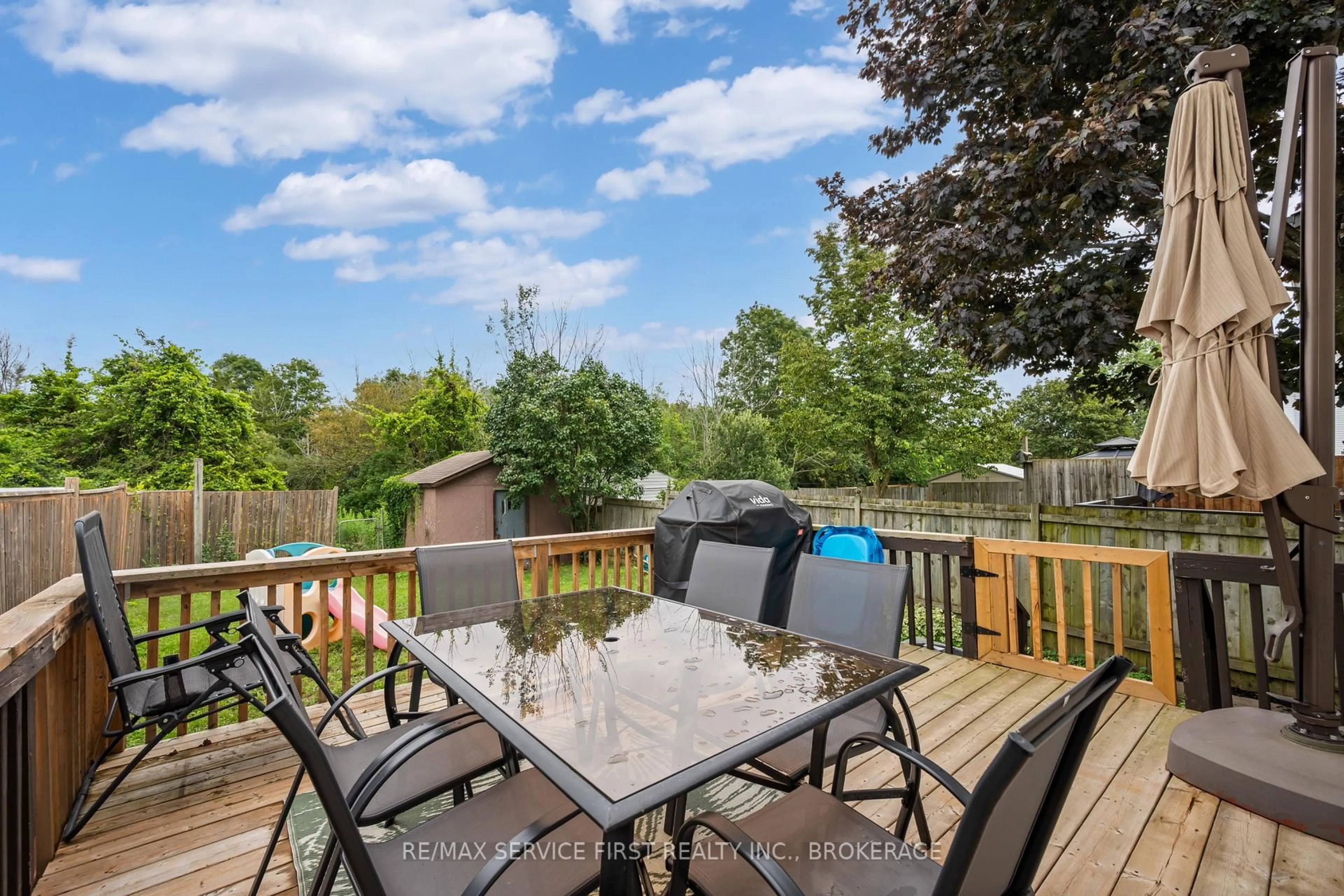 Patio, water/lake/river/ocean view for 53 MCKEOWN Cres, Loyalist Ontario K7N 1Y4