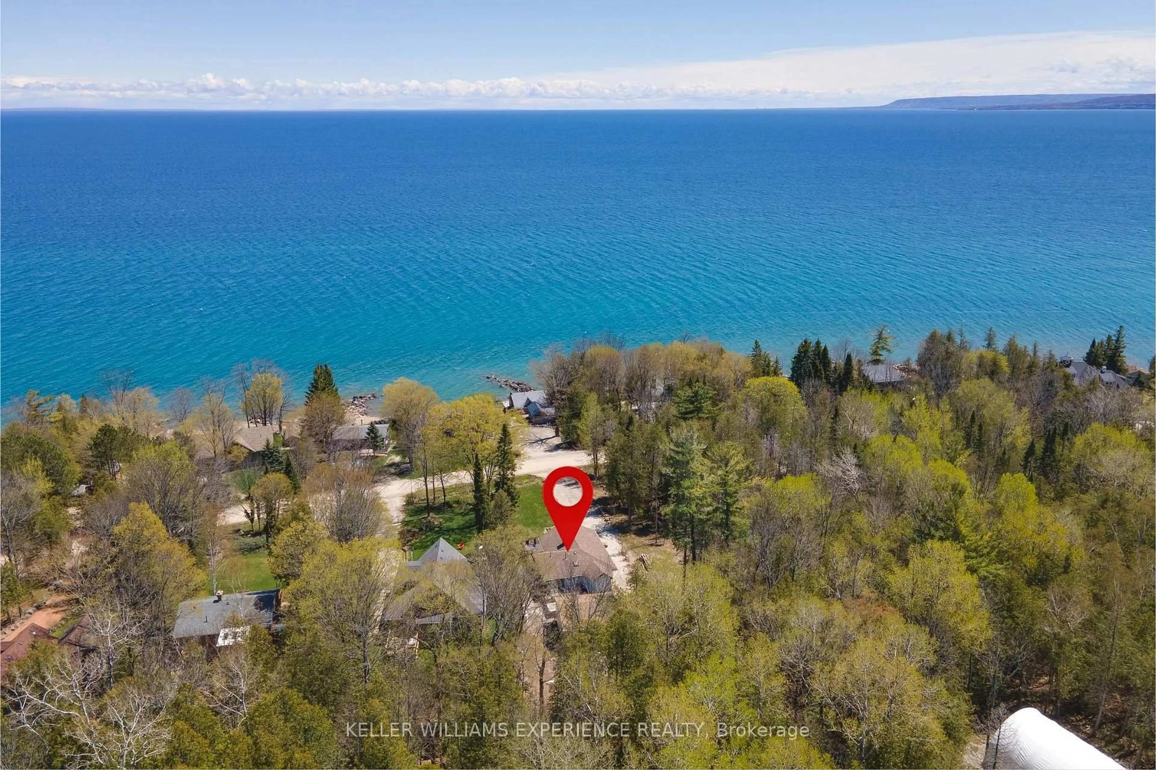 A pic from outside/outdoor area/front of a property/back of a property/a pic from drone, water/lake/river/ocean view for 328 Cedar Ave, Meaford Ontario N4L 1W5