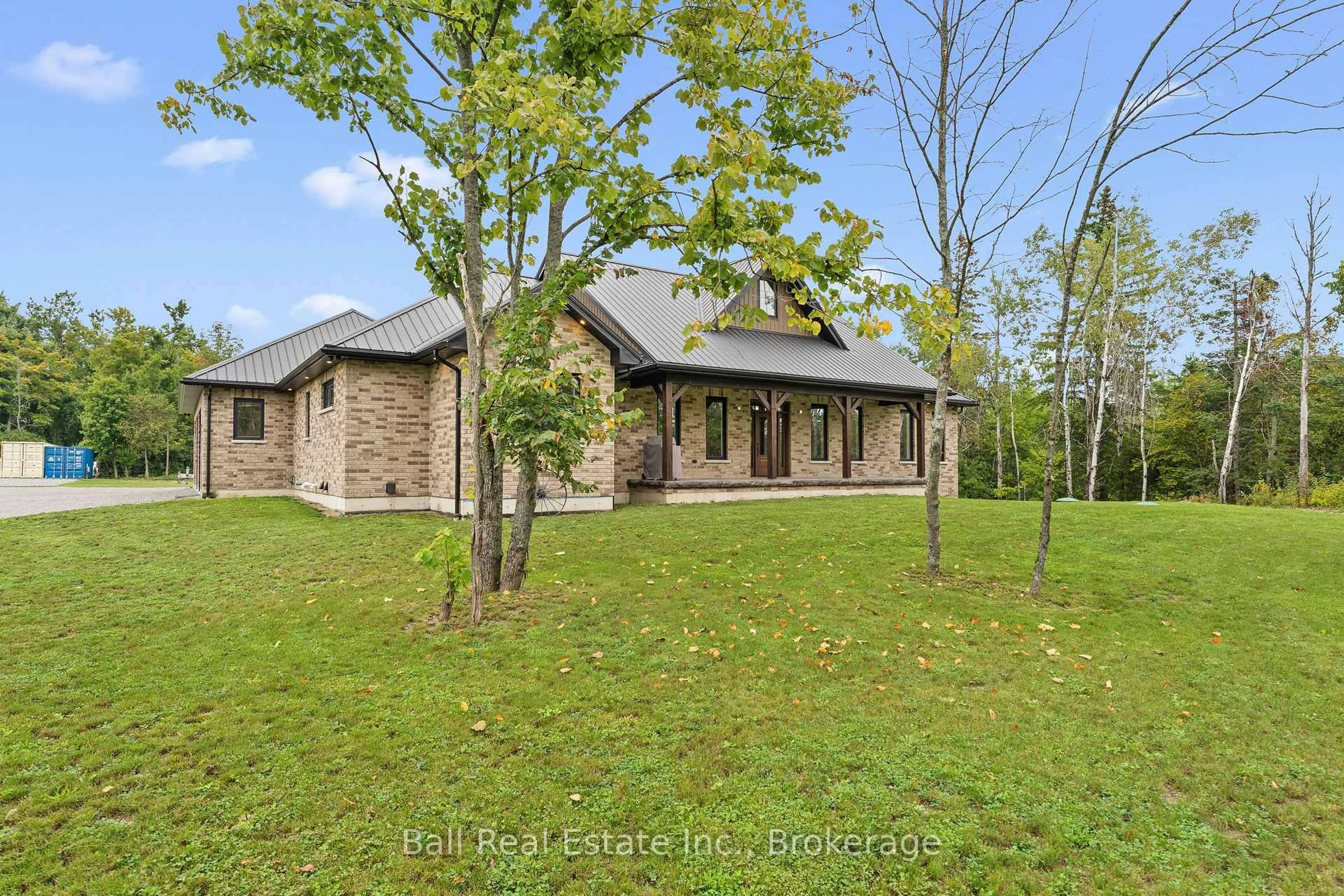 A pic from outside/outdoor area/front of a property/back of a property/a pic from drone, unknown for 149 Ellwood Cres, Trent Lakes Ontario K0M 1A0