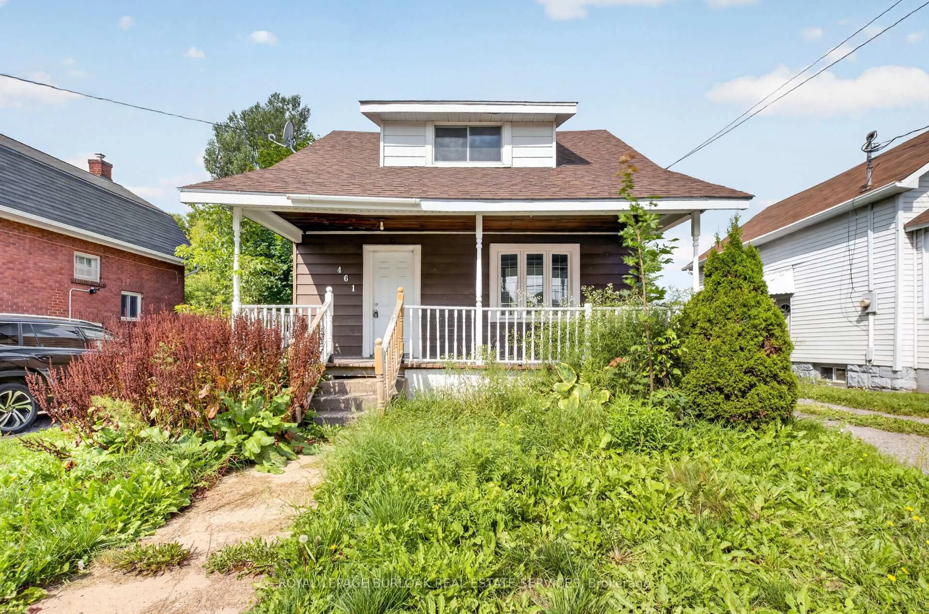 Unknown for 461 John St, Sault Ste Marie Ontario P6C 3J8
