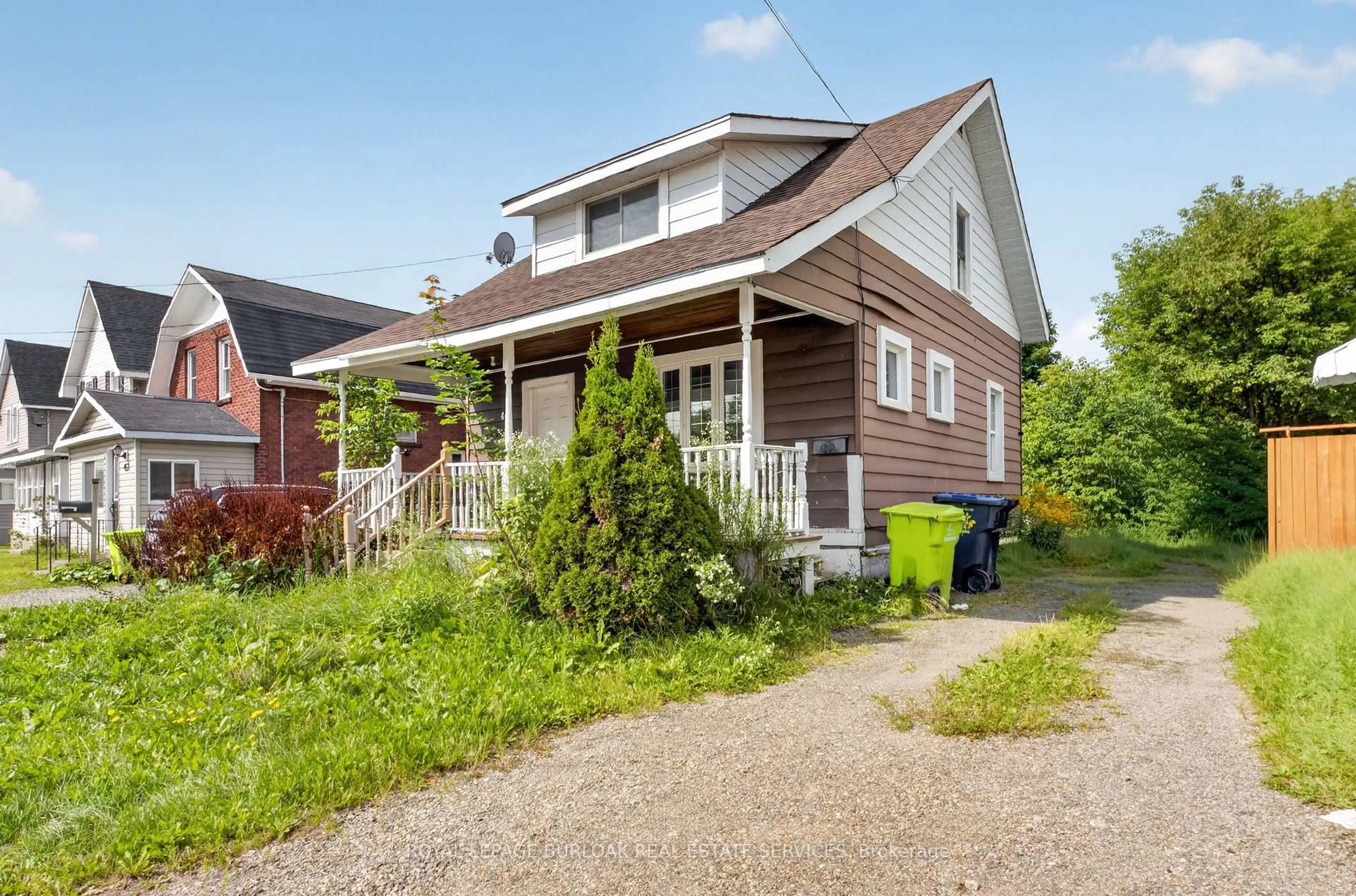Unknown for 461 John St, Sault Ste Marie Ontario P6C 3J8