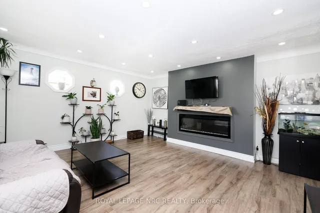 68 Carlton St, St. Catharines 4