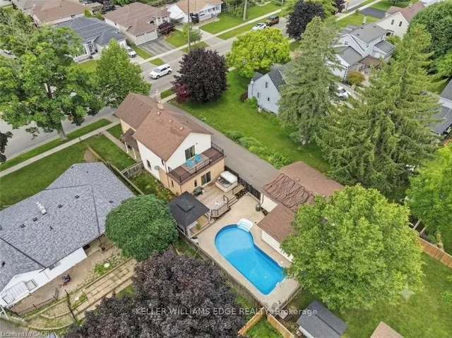 32 Clench Ave, Brantford 2