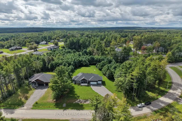 143 Raymond Luhta Cres, Arnprior 3