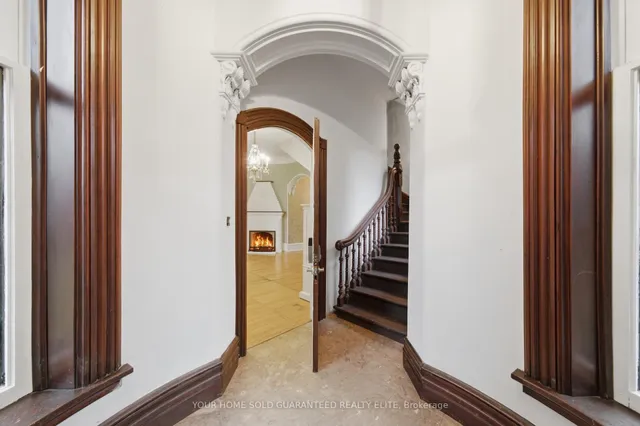 347 Queen St, Hamilton 5