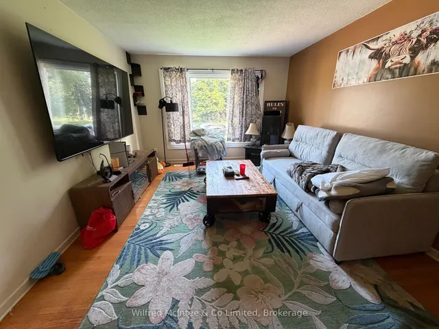 2 Parkview Crt, Brockton 5