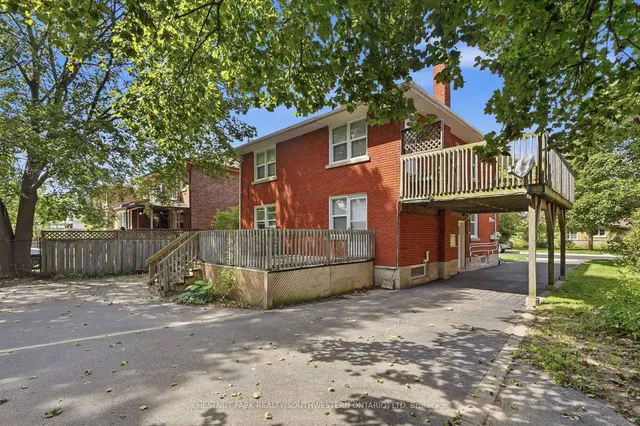 103 Marlborough Ave, Kitchener 2