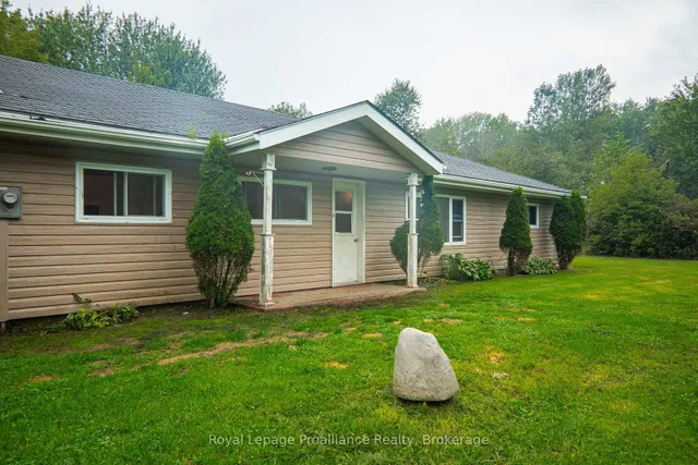 309 Gardenville Rd, Prince Edward County 2
