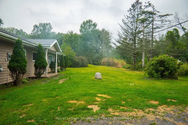 309 Gardenville Rd, Prince Edward County 4