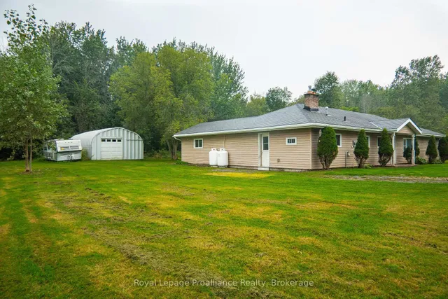 309 Gardenville Rd, Prince Edward County 5