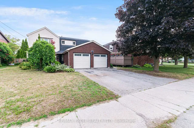 218 Angeline St, Kawartha Lakes 2