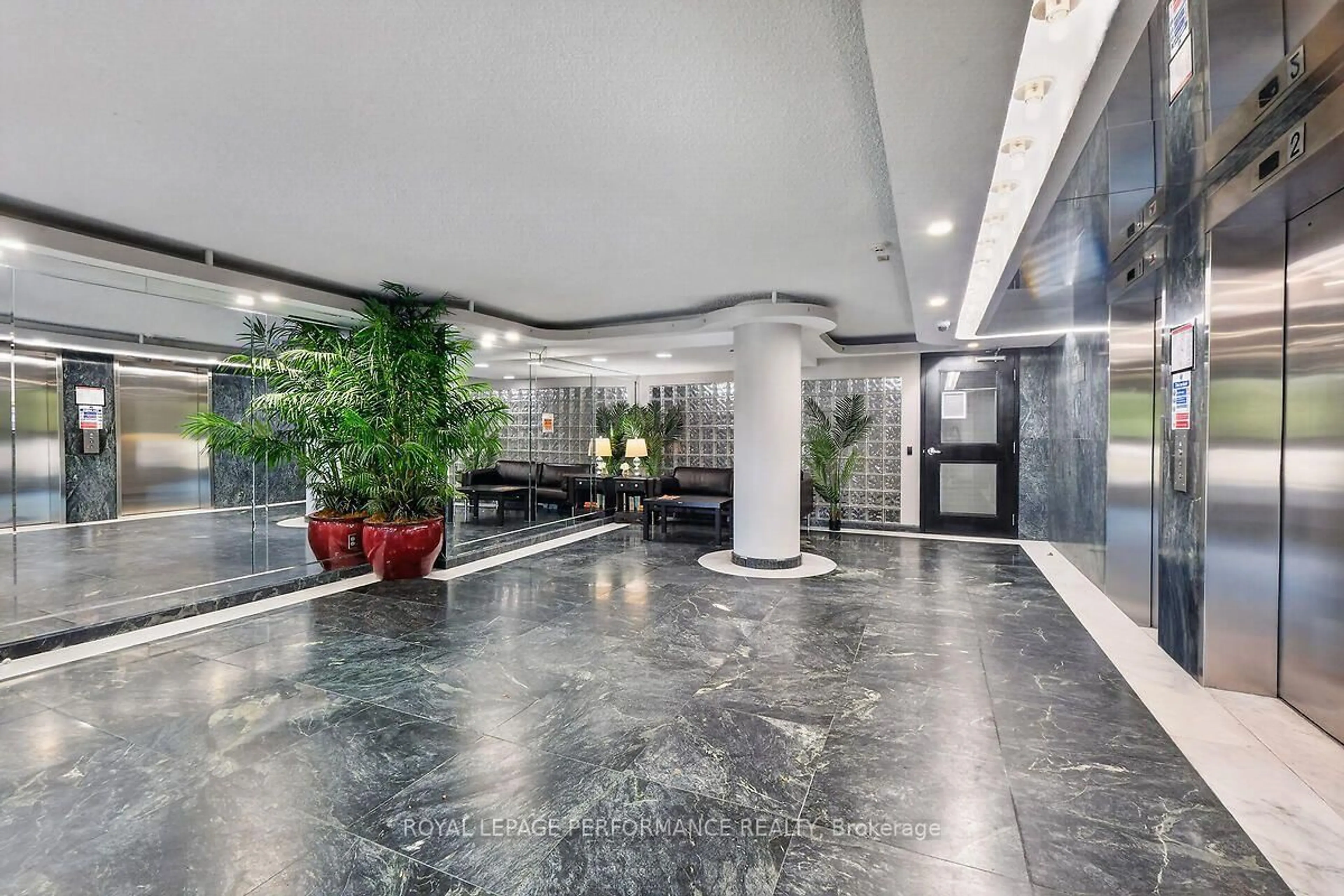 Lobby for 1440 Heron Rd #403, Ottawa Ontario K1V 0X2