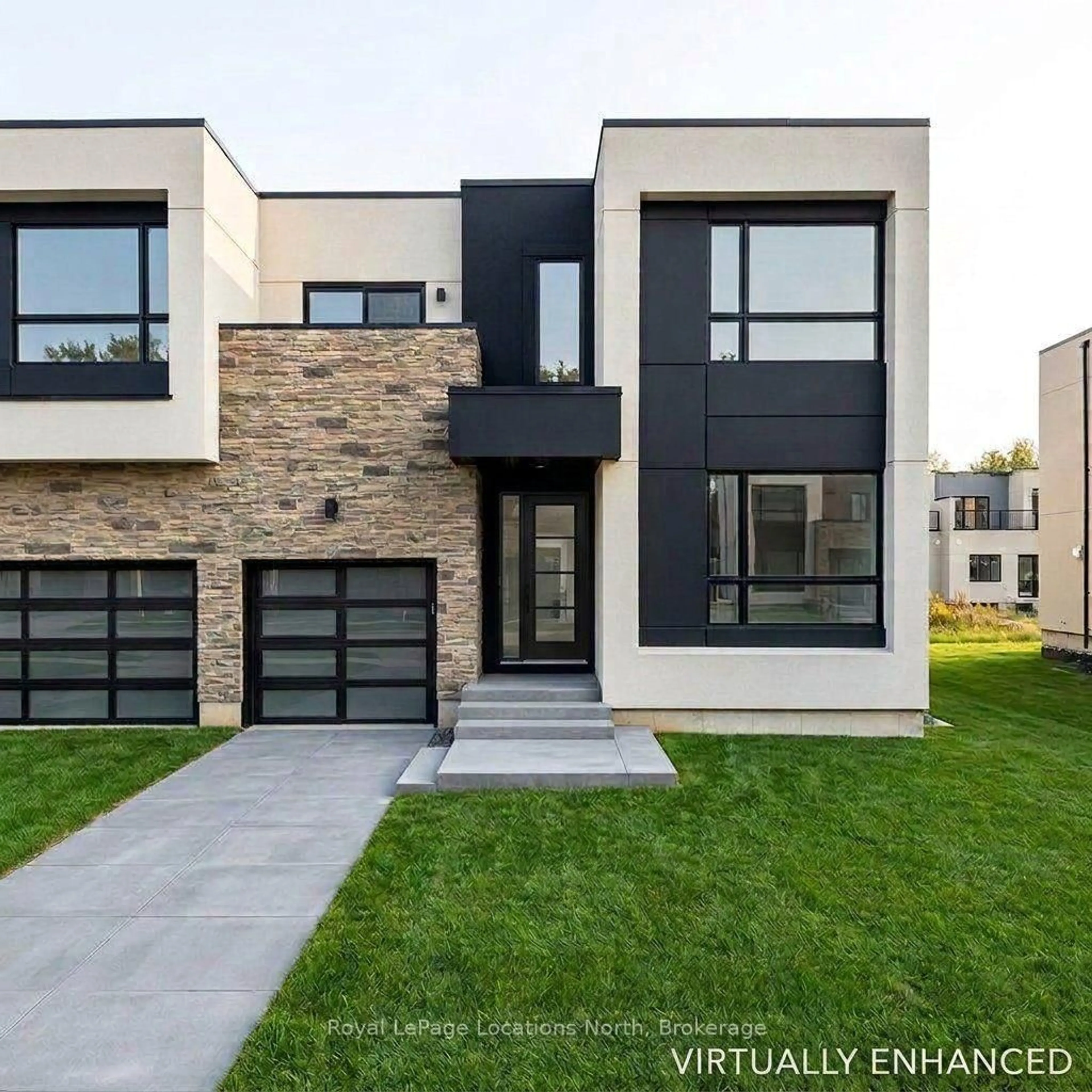 Home with brick exterior material, street for 127 Yvonne Cres, Blue Mountains Ontario L9Y 5T9