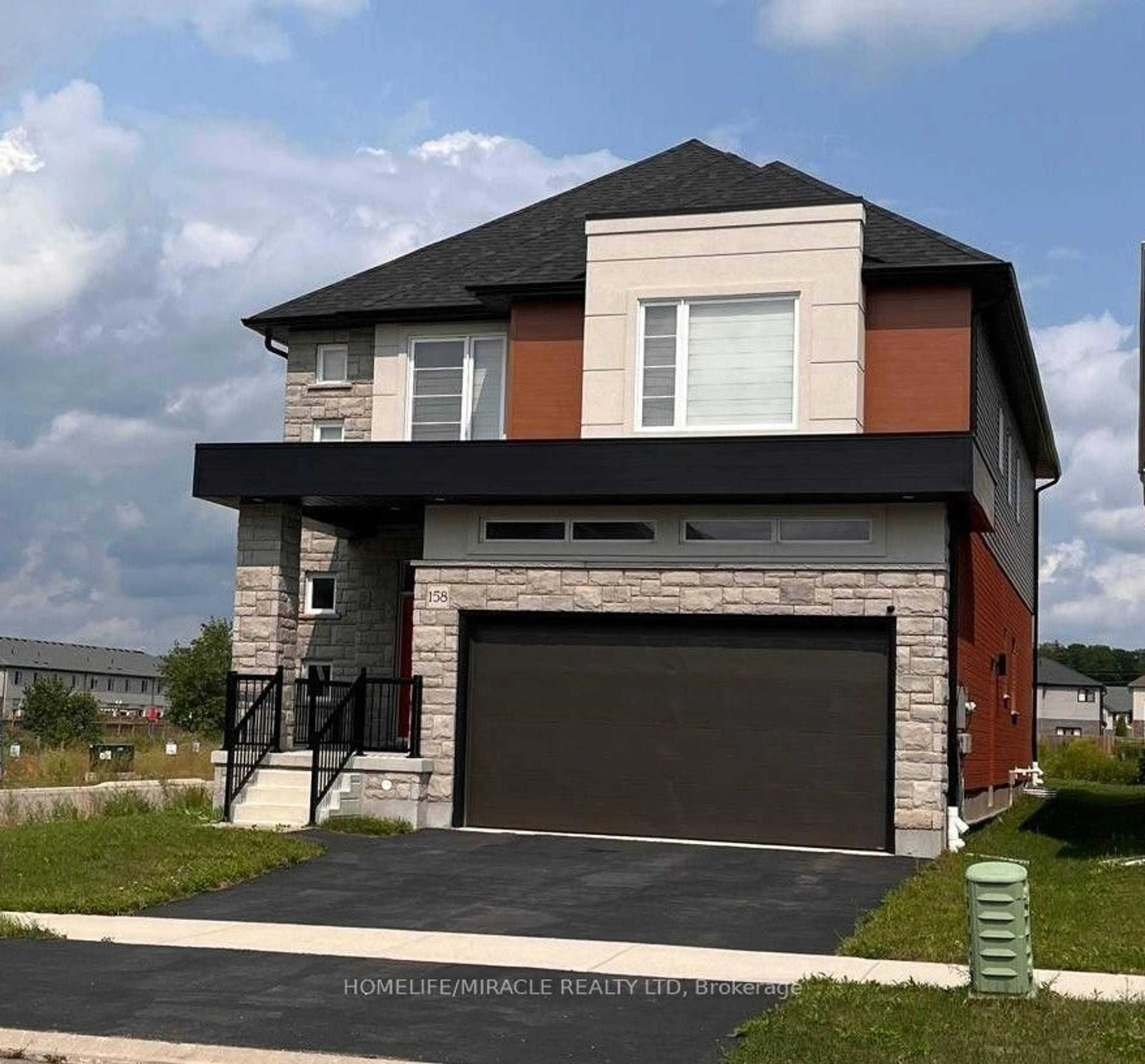 Home with brick exterior material, street for 158 Savannah Ridge Dr, Brant Ontario N3L 0L5