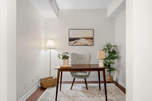 210 Janka Private #203, Ottawa 4