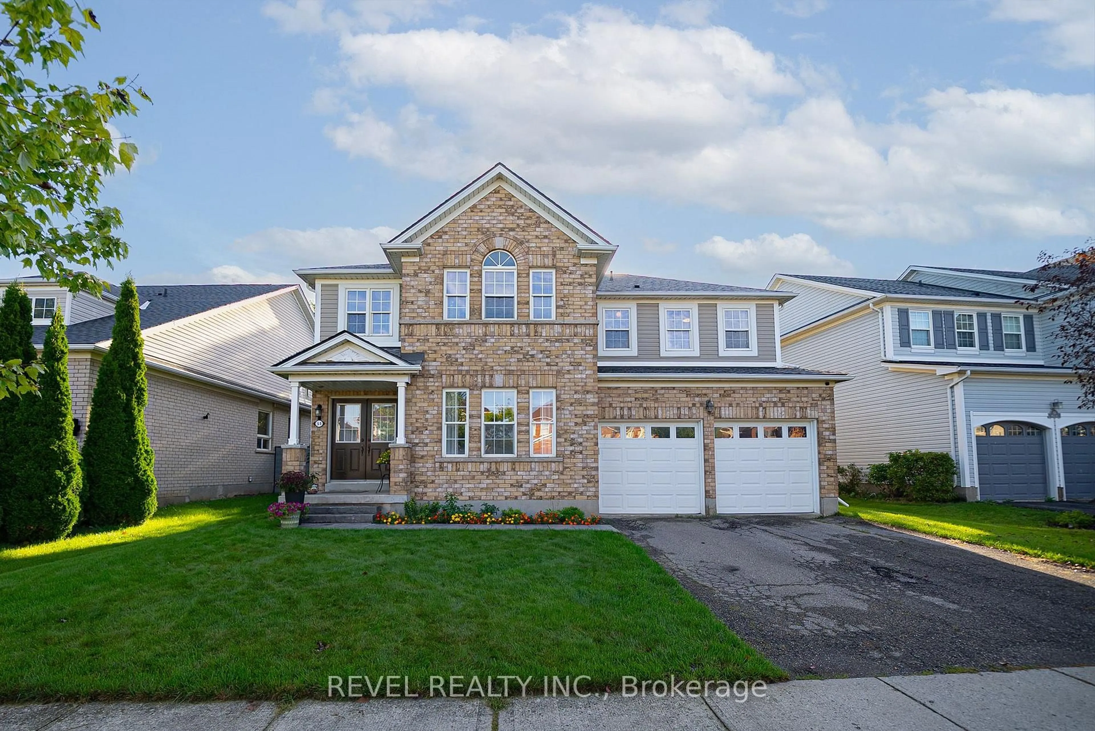 Home with brick exterior material, street for 51 Webb Ave, Brantford Ontario N3T 6S6