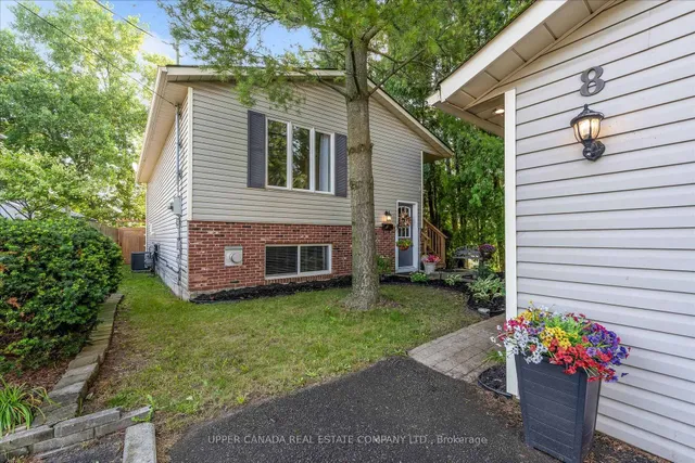 8 Rose St, St. Catharines 2