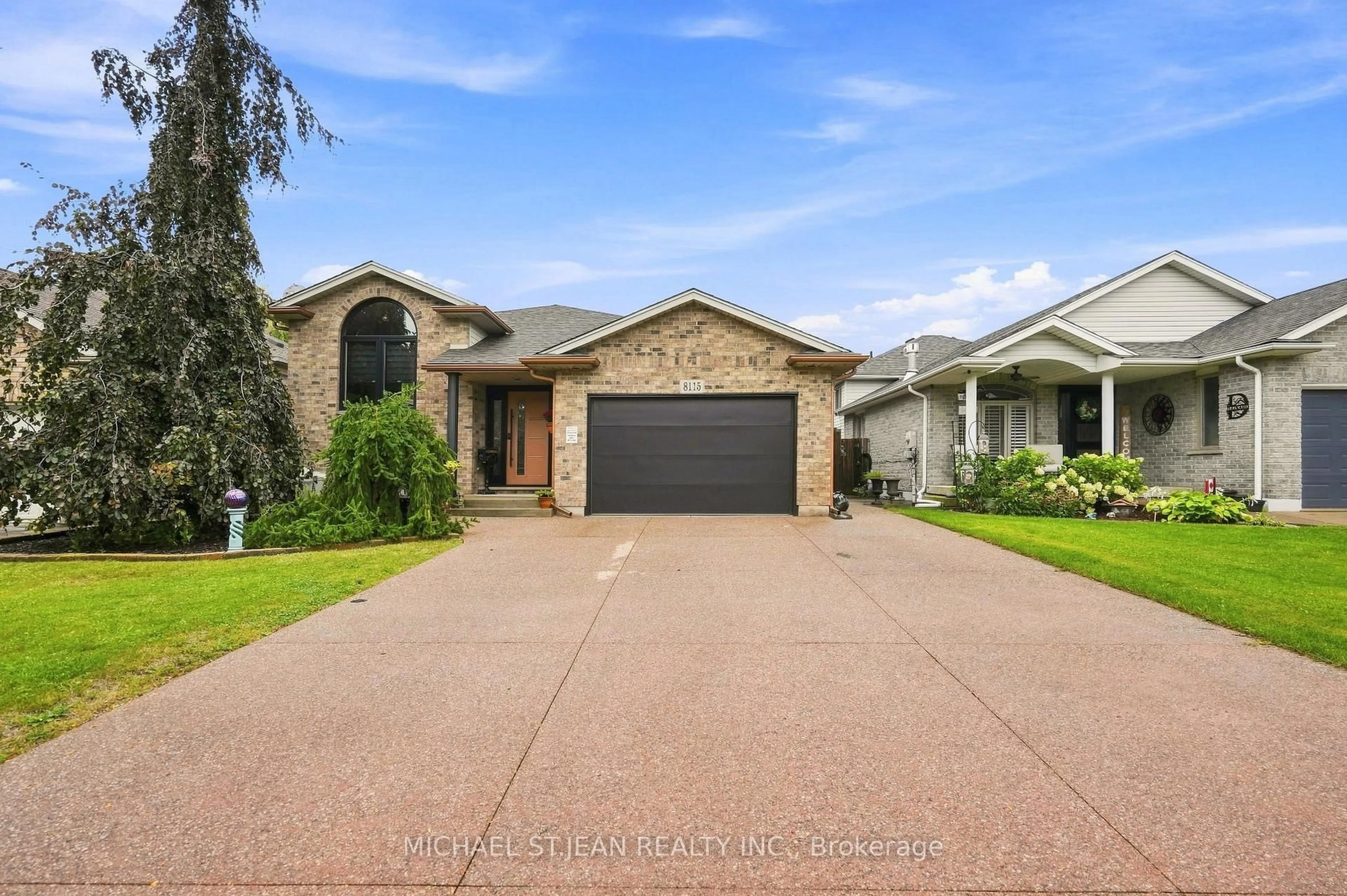 Unknown for 8115 Beaver Glen Dr, Niagara Falls Ontario L2H 3K5