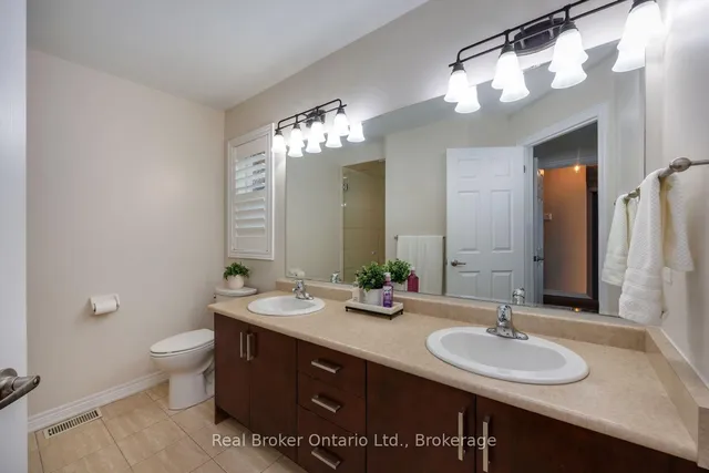 11 Greenaway Circ, Port Hope 5