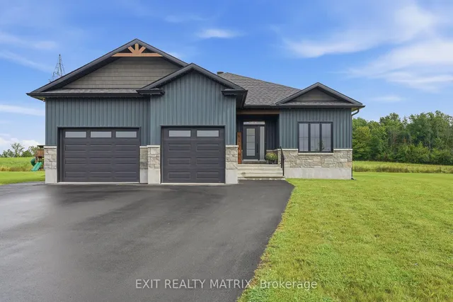 256 Trudeau Cres, Russell