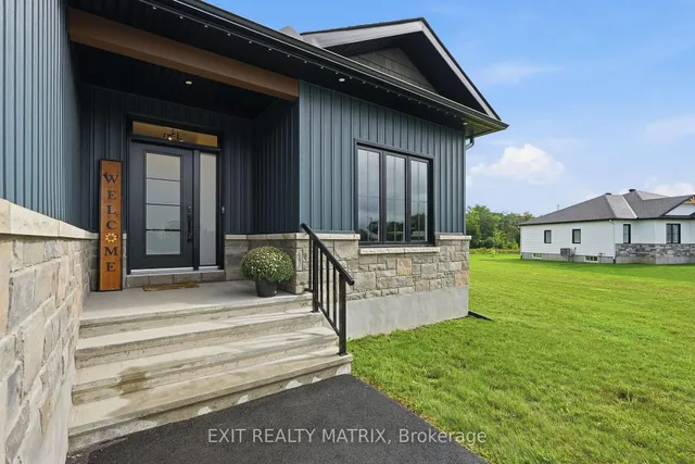 256 Trudeau Cres, Russell 2