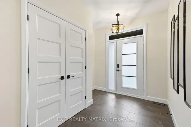 256 Trudeau Cres, Russell 3