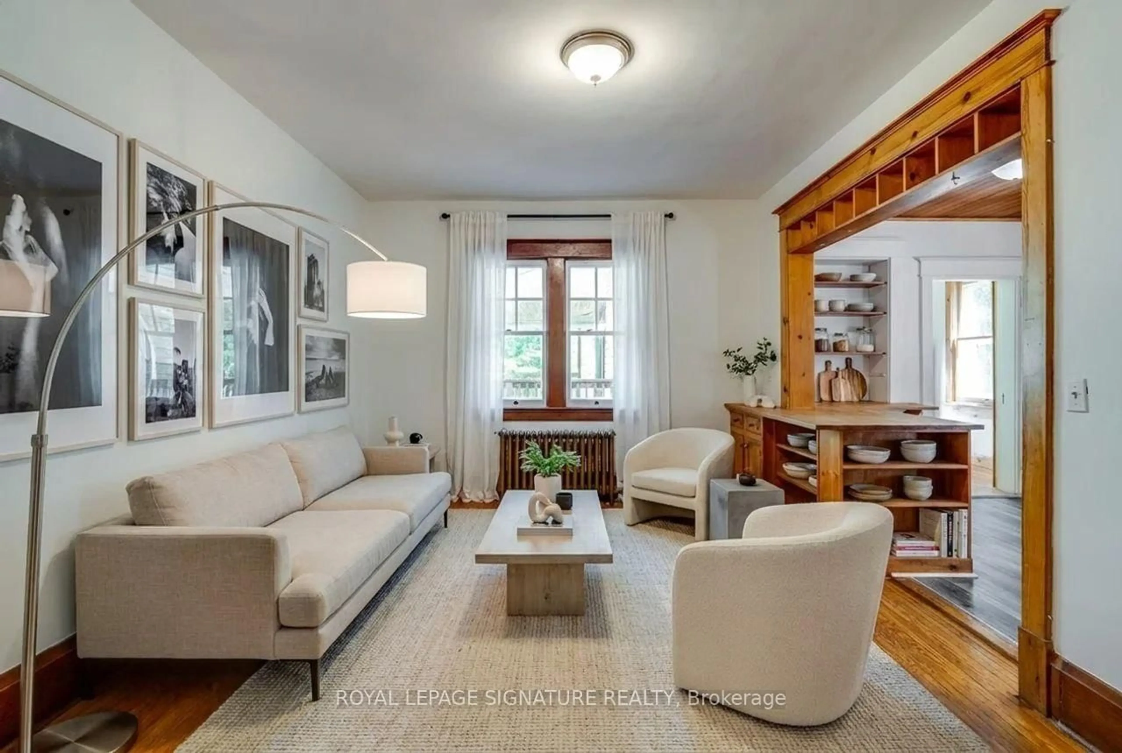 Living room with furniture, unknown for 293 Albert St, Kingston Ontario K7L 3V7