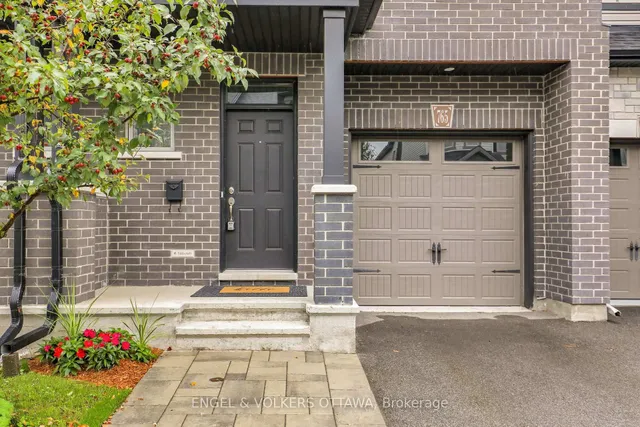 765 Dearborn Private, Ottawa 2