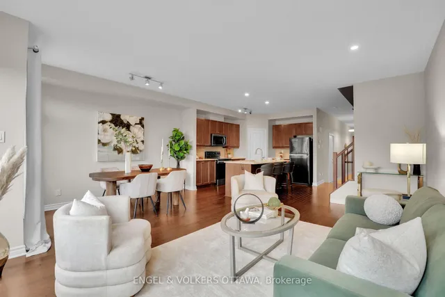 765 Dearborn Private, Ottawa 5