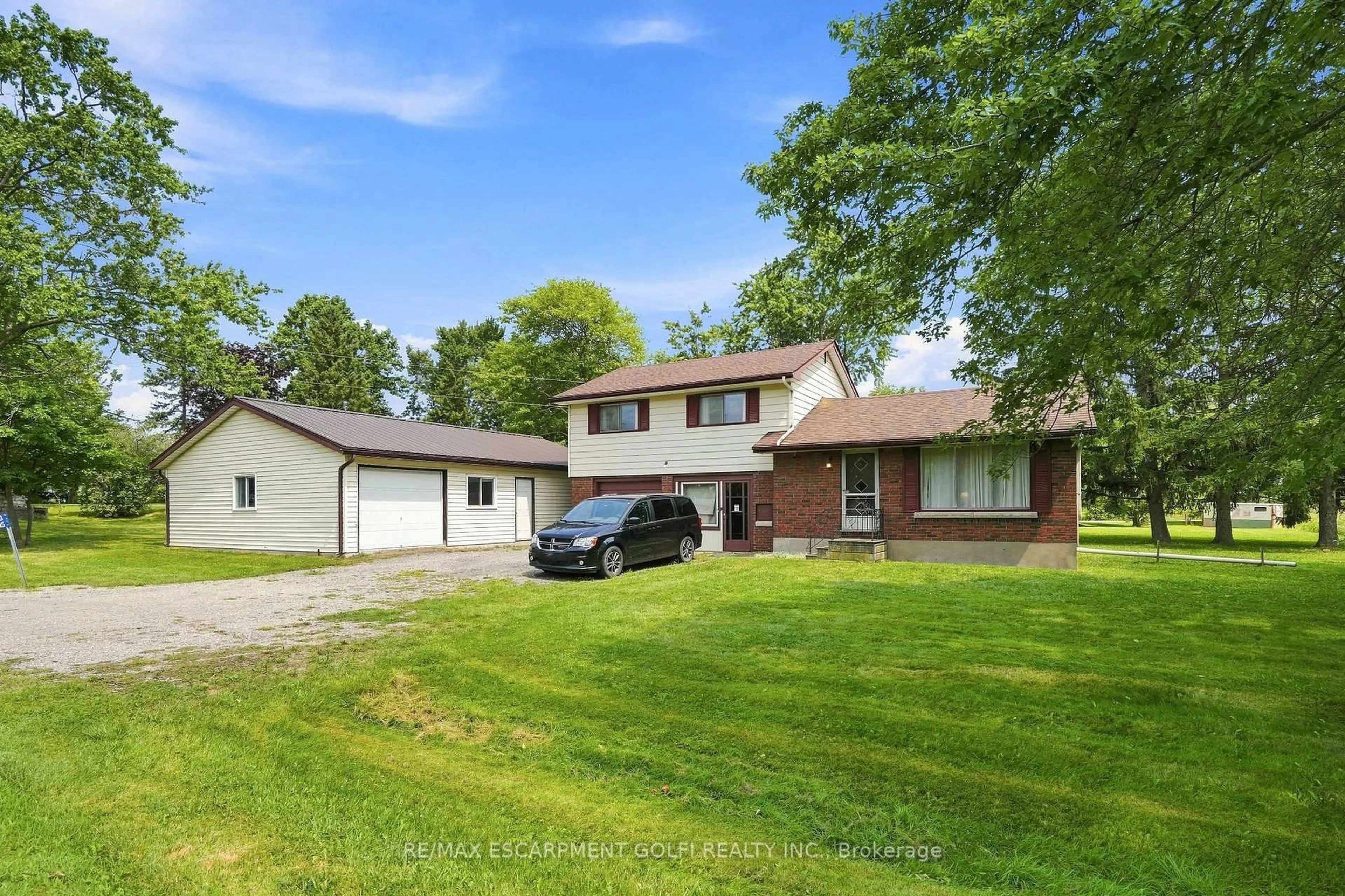 A pic from outside/outdoor area/front of a property/back of a property/a pic from drone, street for 82813 Metler Rd, Wainfleet Ontario L0R 2J0