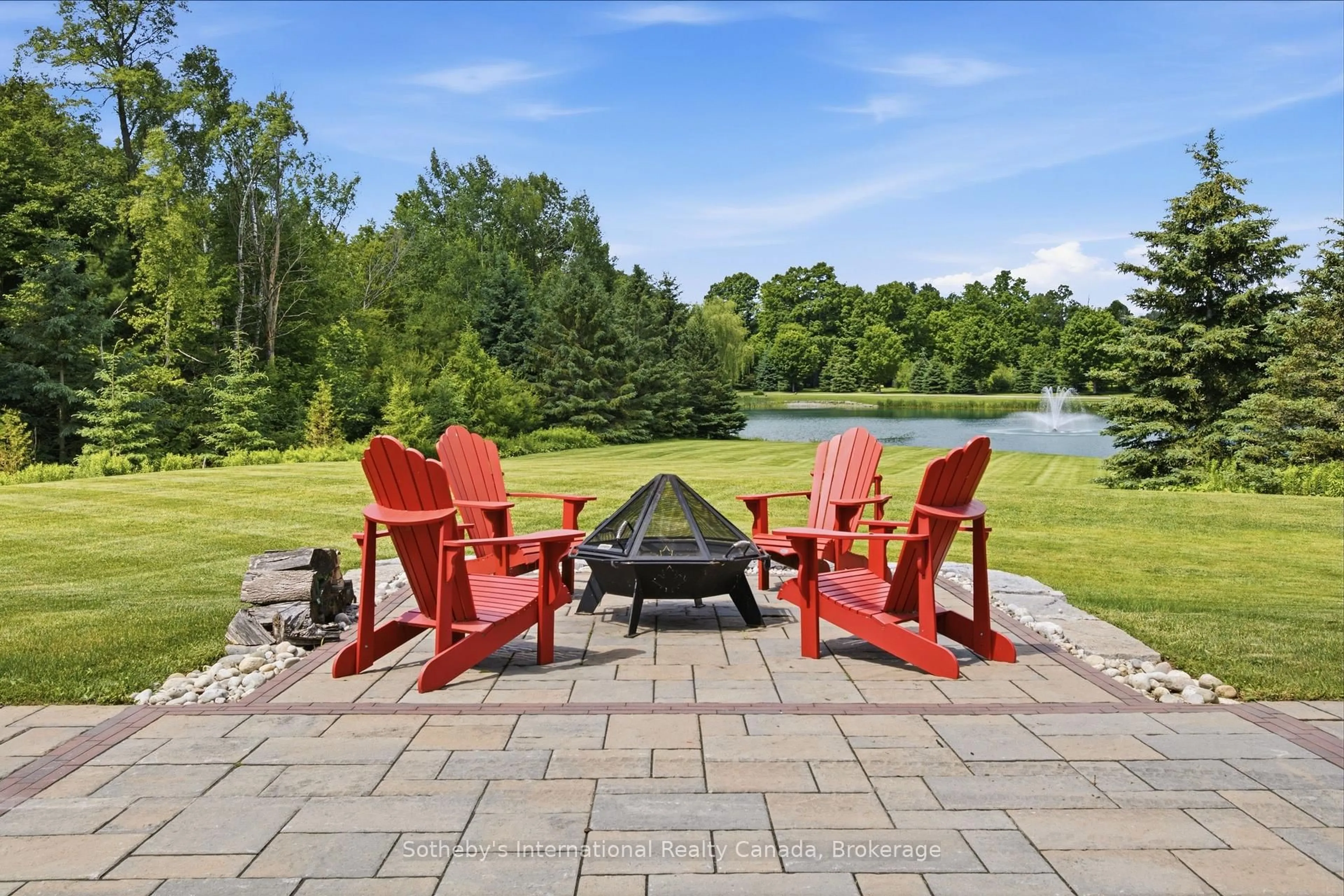 Patio, water/lake/river/ocean view for 4529 Sideroad 10, Puslinch Ontario N1H 6J3